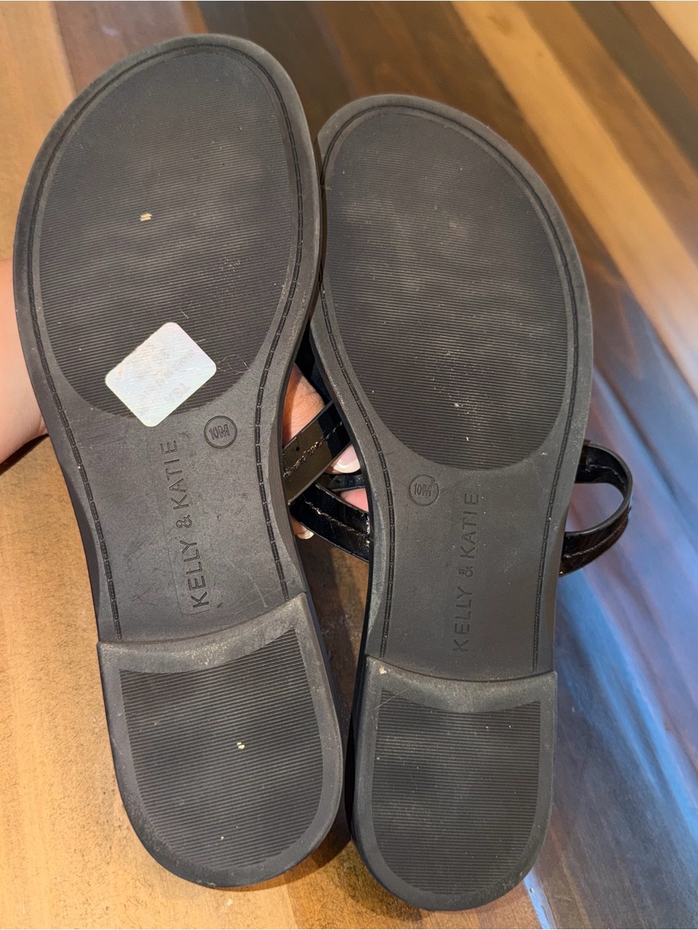 Kelly and Katie Sandals size 10 - Picture 3 of 3